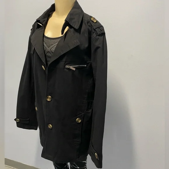 NWOT Fashion Classic Style Vogue Unisex Jacket by Sawadikaa Size US L/ XL.